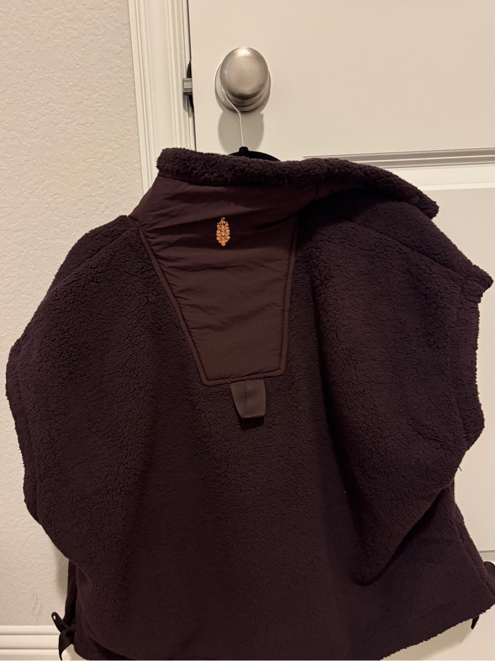 FP Movement by Free People Scout It Out Fleece Vest dark espresso size S - Picture 3 of 7